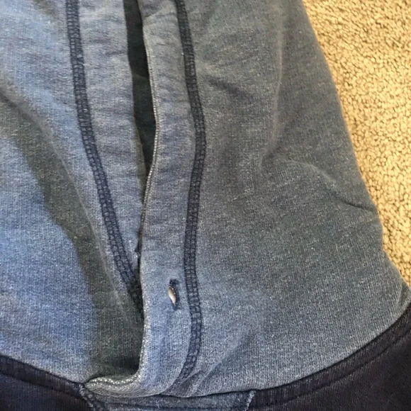 men’s hoodie - Picture 3 of 4